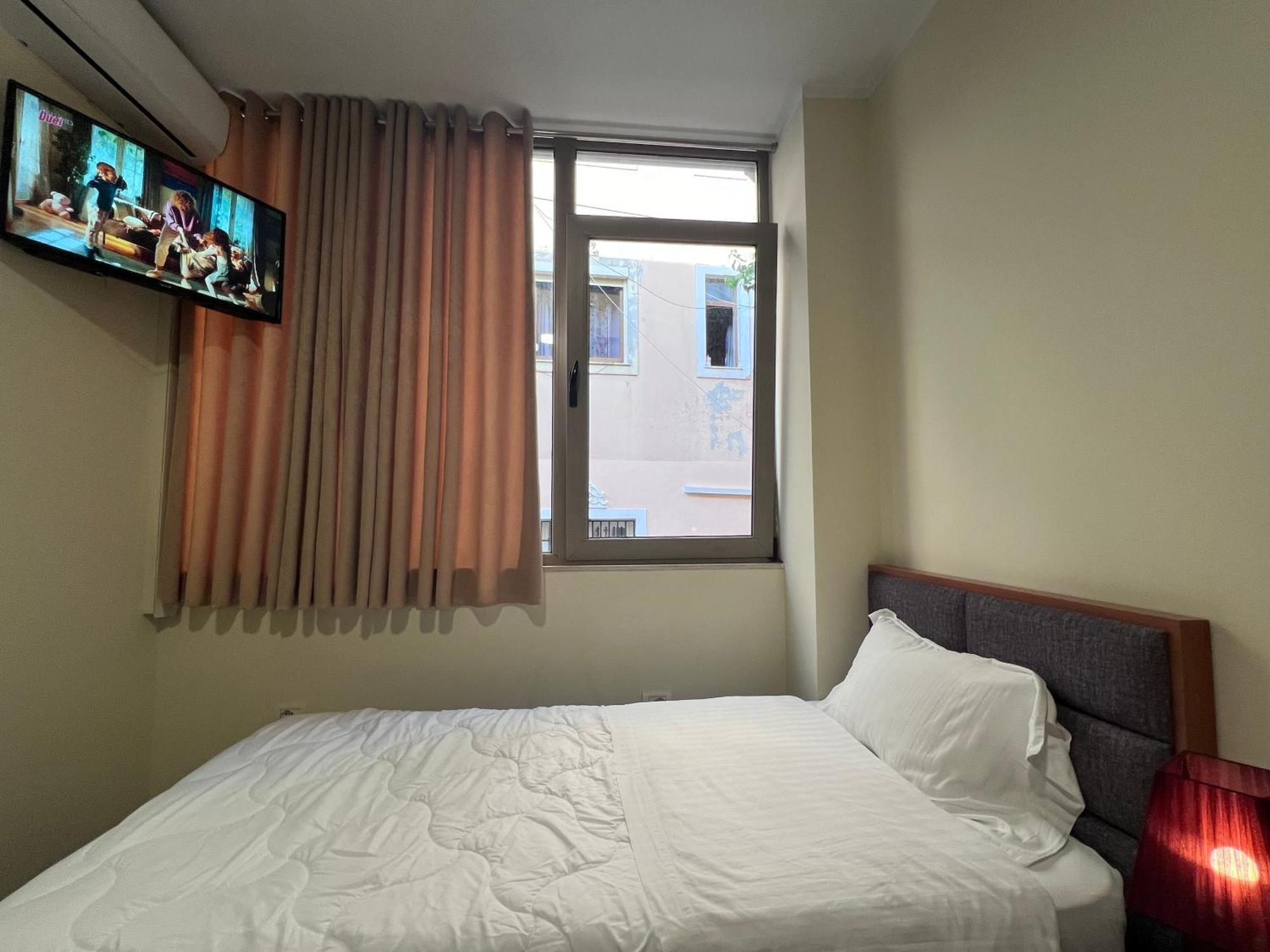 Bobi Hotel Shkodër Esterno foto