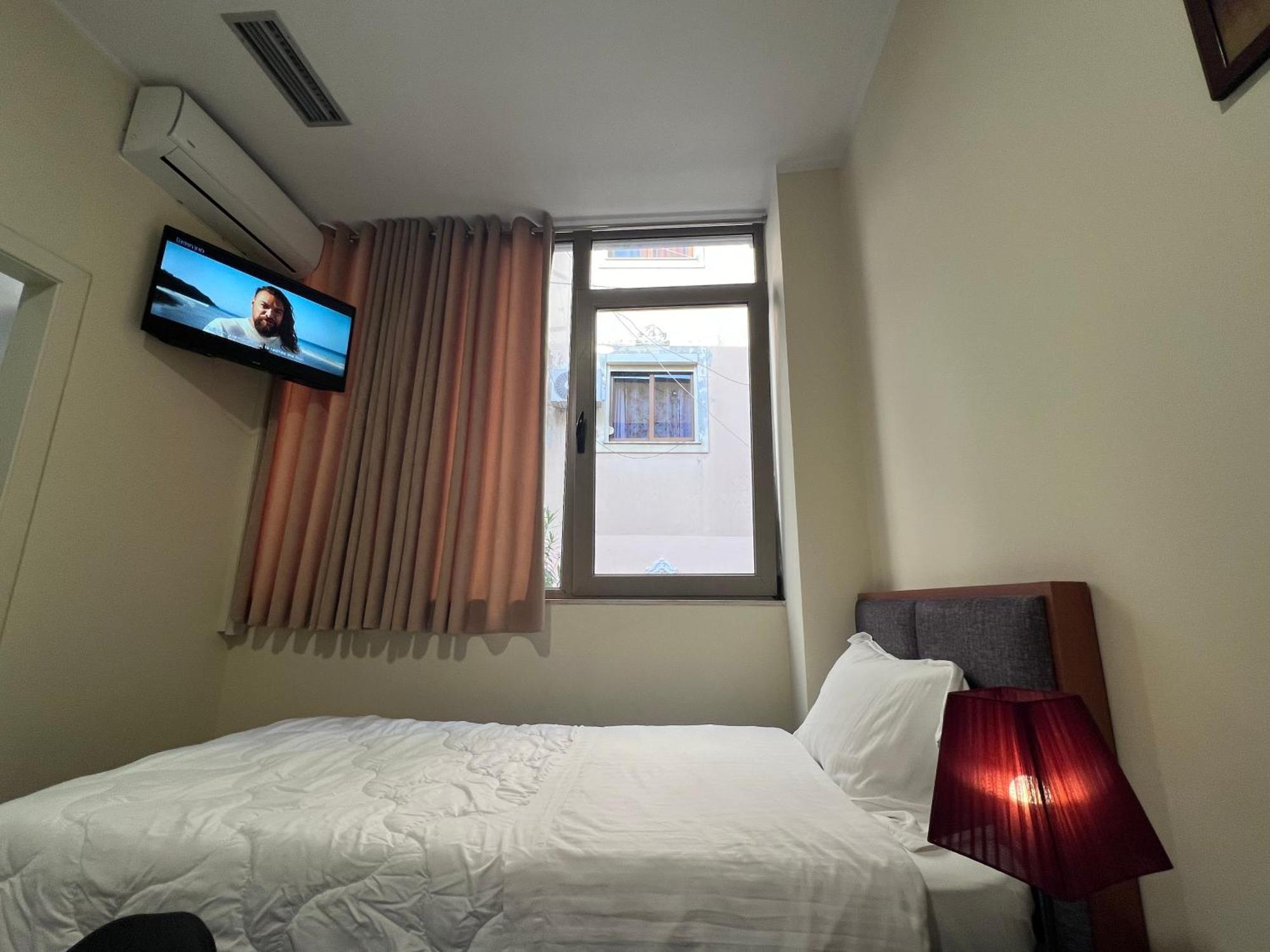 Bobi Hotel Shkodër Esterno foto