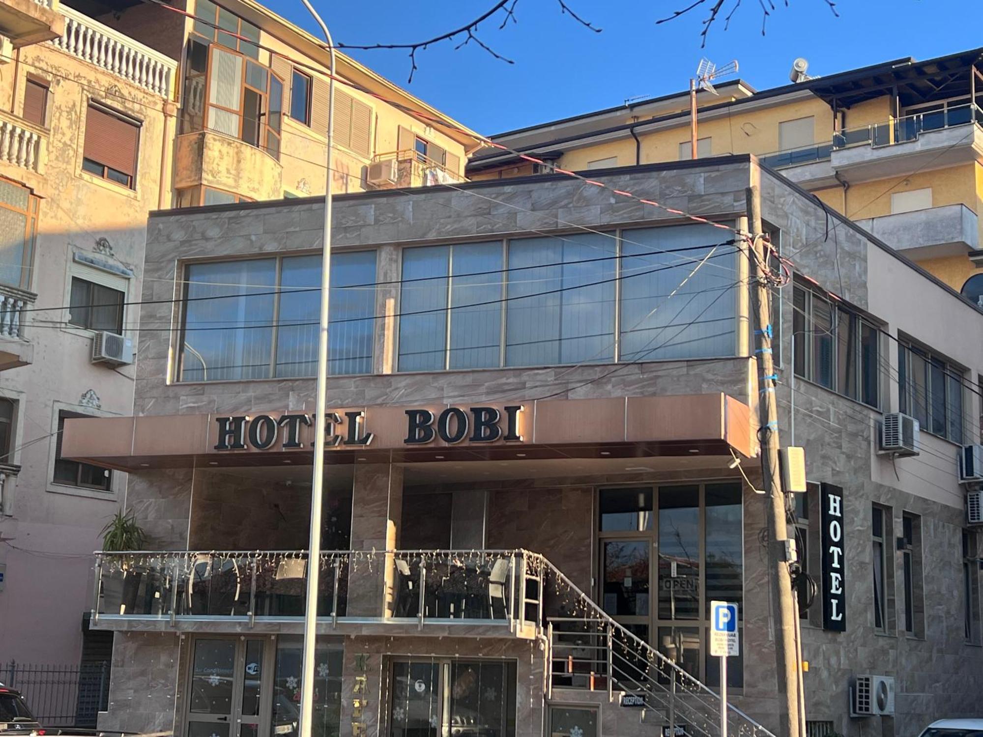 Bobi Hotel Shkodër Esterno foto